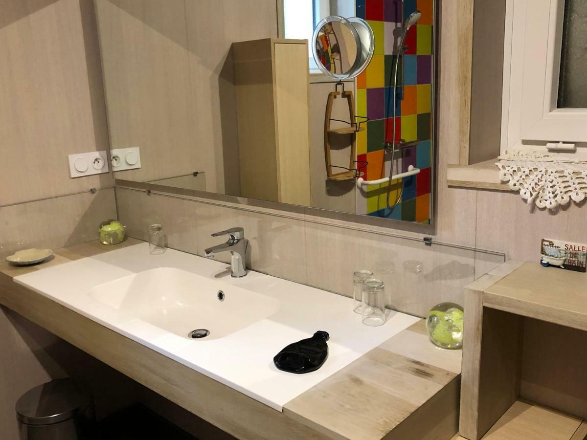 Les Fous De Bassans Bed & Breakfast Poullan-sur-Mer Ngoại thất bức ảnh